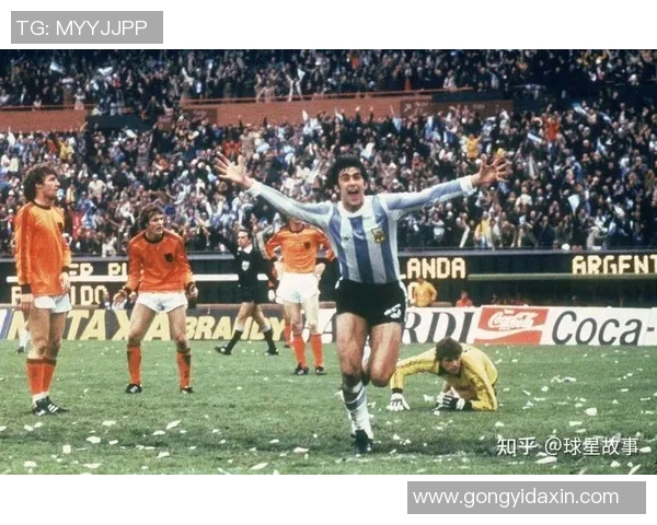 以足球场上的4号球星为中心的传奇故事与辉煌时刻